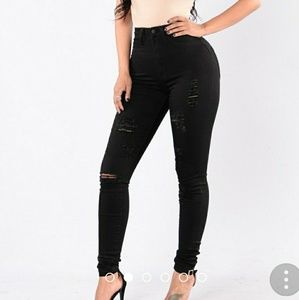 Black Fashion Nova jeans